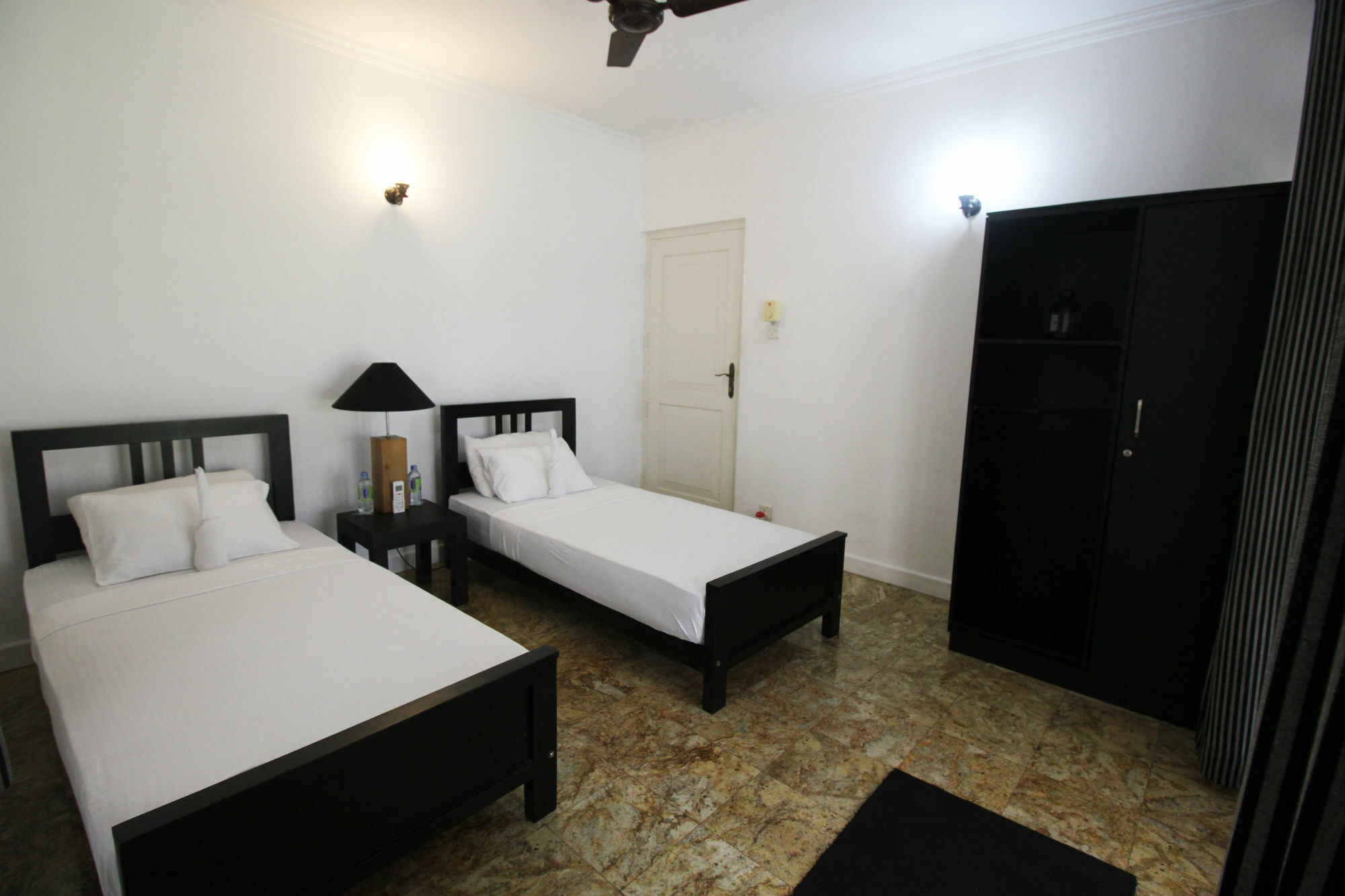 Olu Colombo Villa Εξωτερικό φωτογραφία