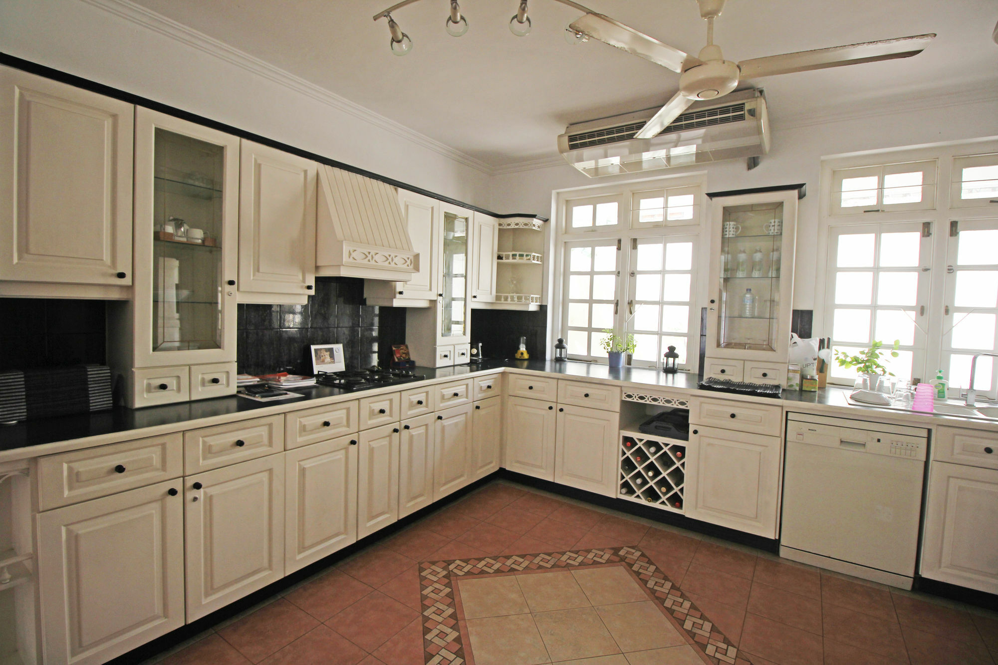 Olu Colombo Villa Εξωτερικό φωτογραφία